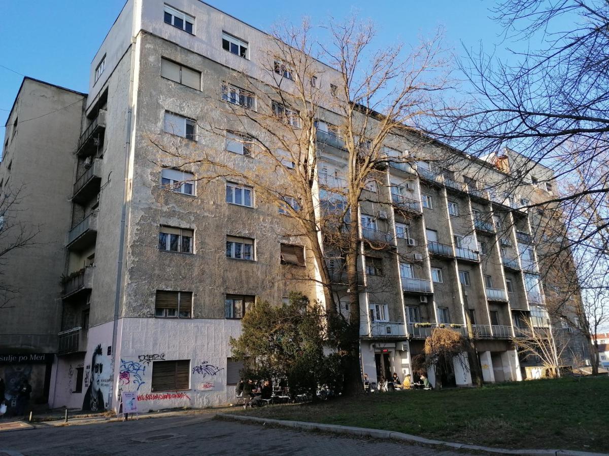 Location For Apartment *